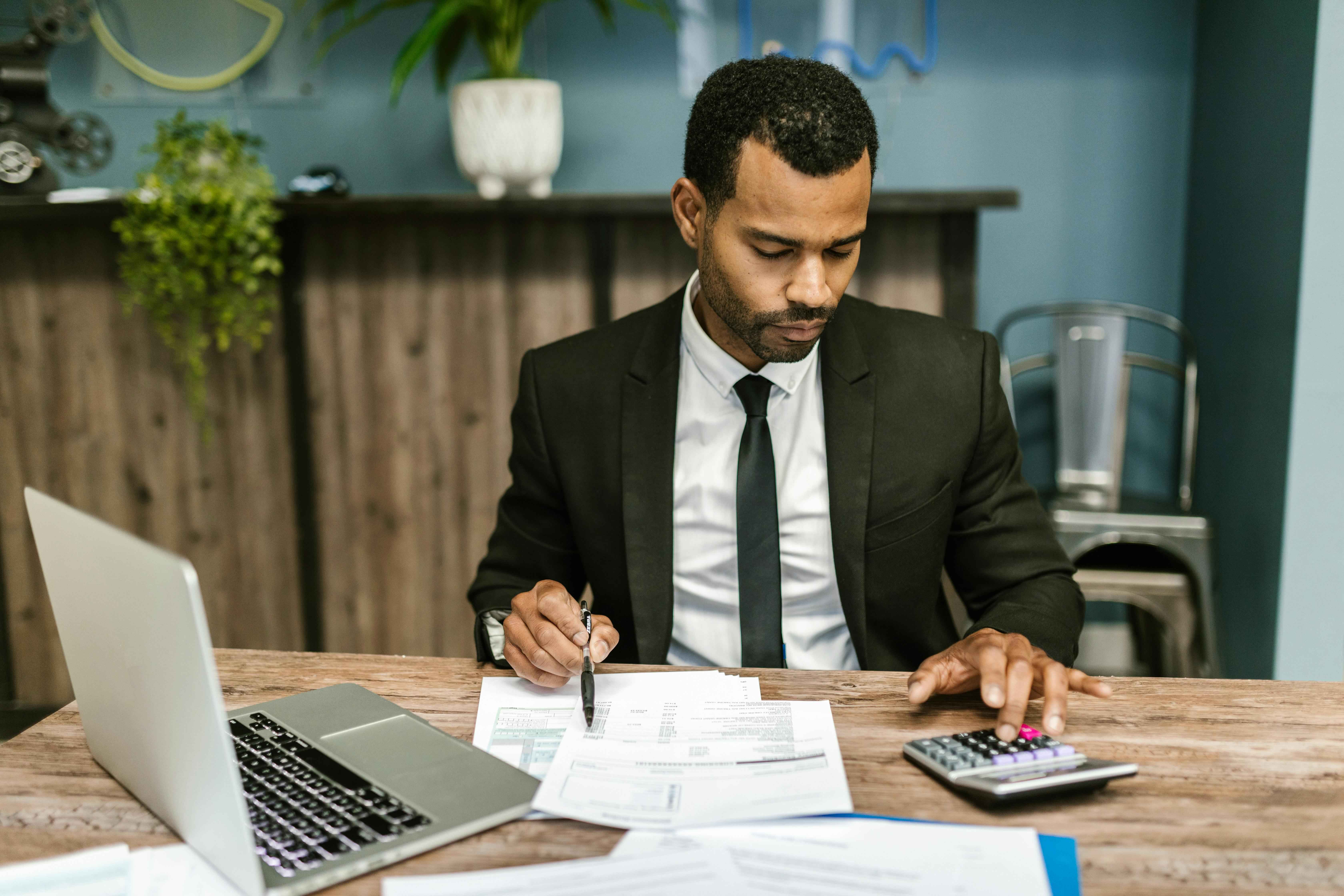 Life Insurance Deductions: A Guide for Canadian Businesses